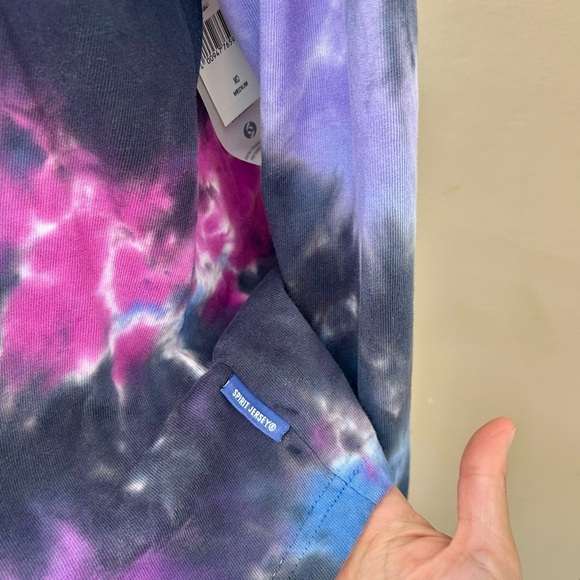 Disney Parks Hocus Pocus Sanderson Sisters “Tonight We Fly” Spirit Jersey M NWT - Picture 12 of 15